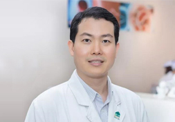 试管婴儿医生唐医生PIPHAT JONGKOLSIRI M.D.